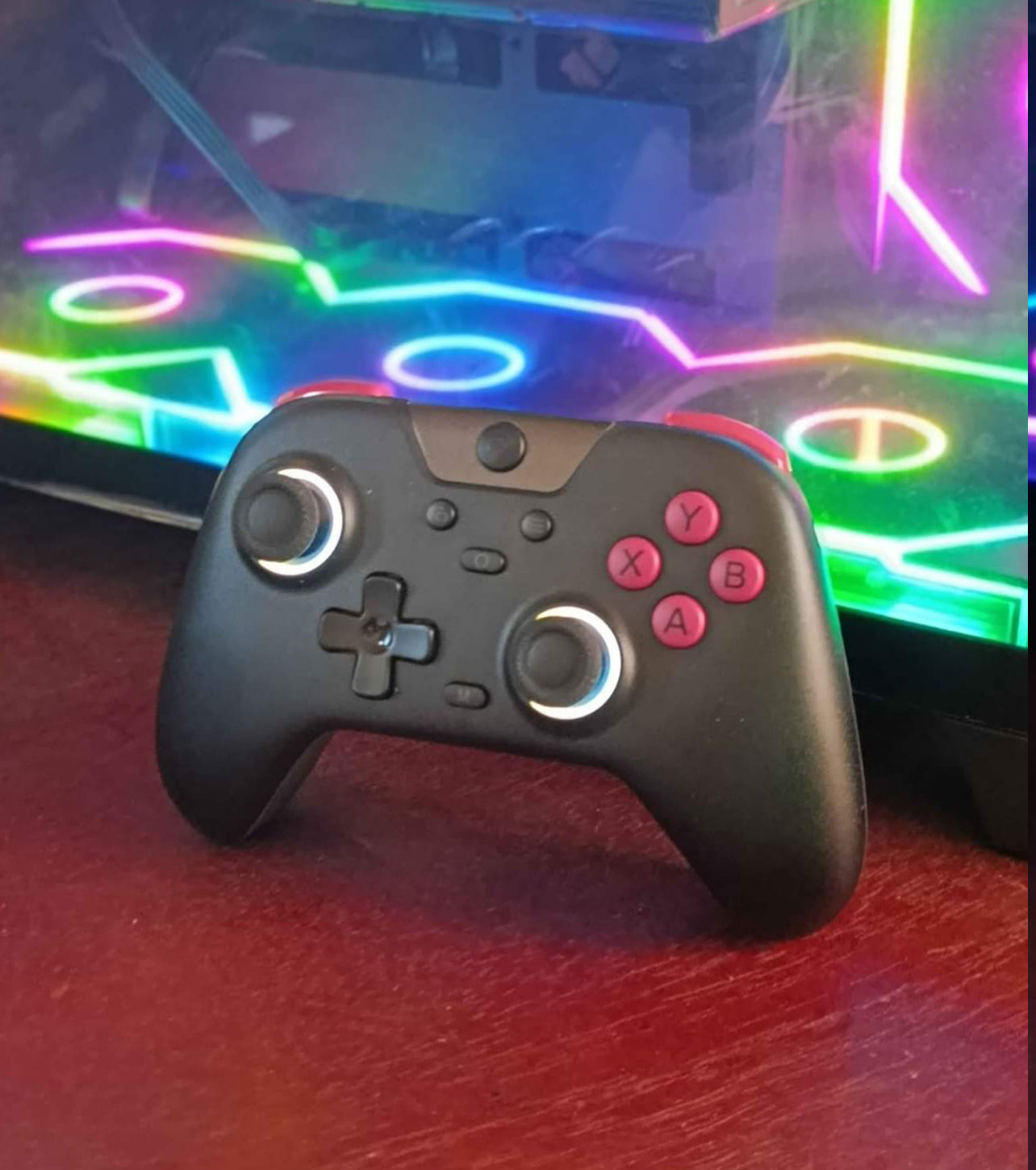 Manette Gaming RGB LED vue 4 La Casa des Gadgets